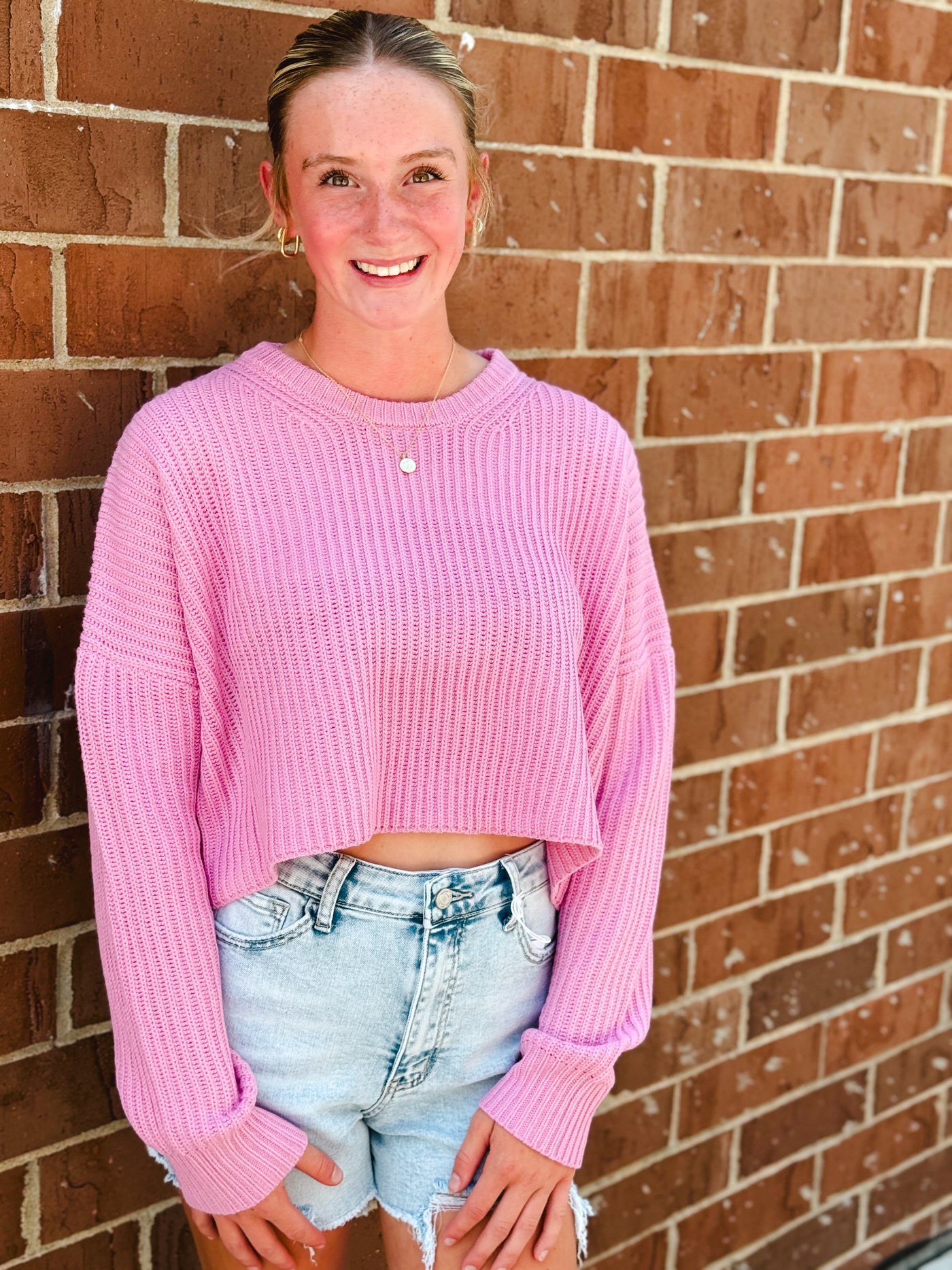 rose pink cropped knit sweater