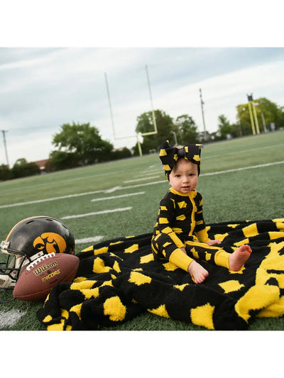 iowa black and gold plush blanket