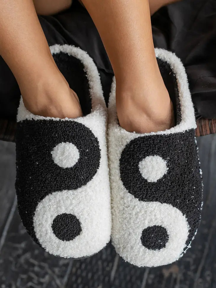 yin yang slippers