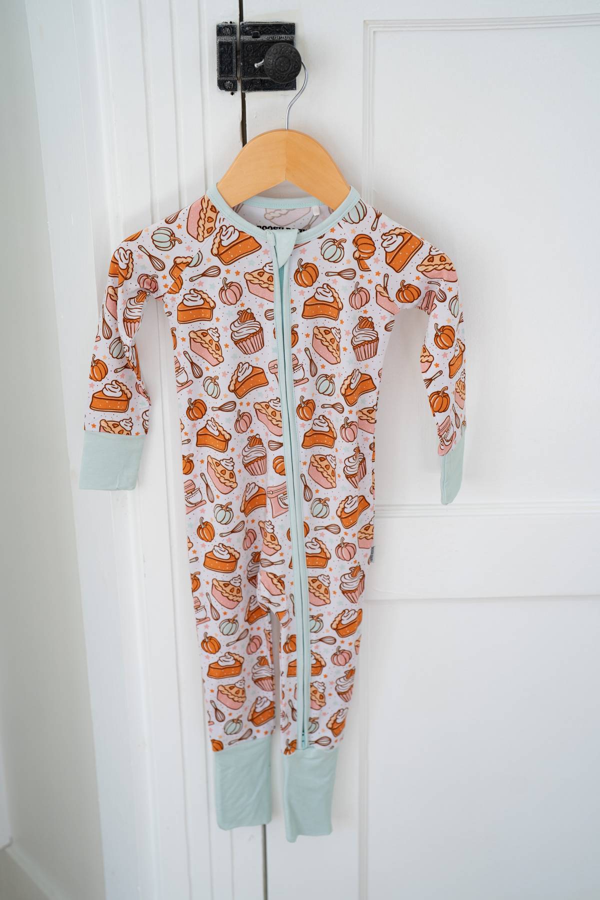 Holiday Baking Zippy