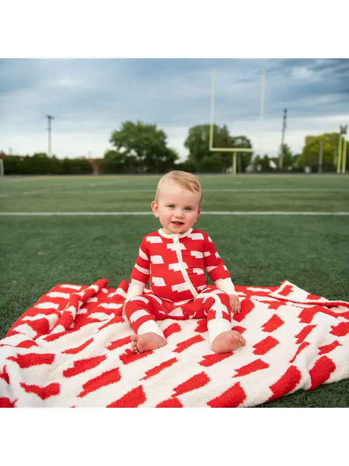 nebraska scarlet and cream plush blanket