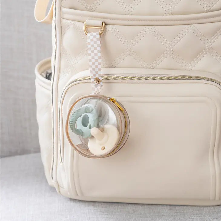 itzy clear paci case