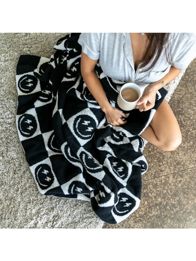 black and white bolt smile blanket