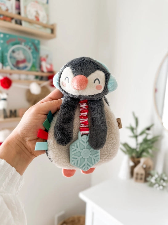 holiday itzy lovey pluth + teether toy