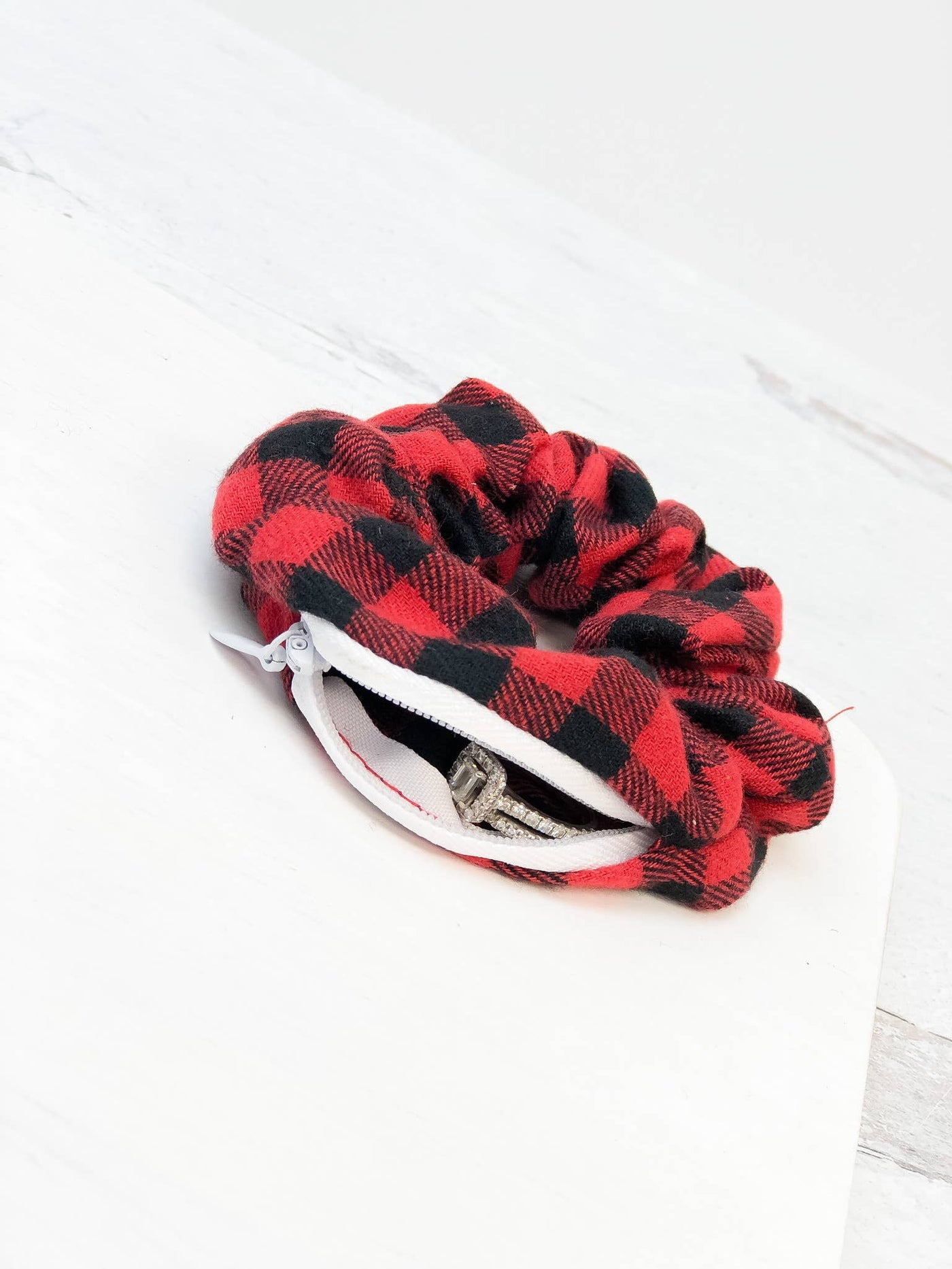 Hidden Pocket Hair Scrunchie - Red/Black Buffalo Check
