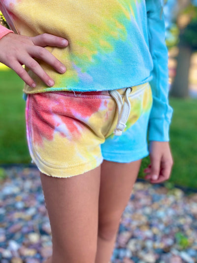 CORAL/YELLOW/TURQUOISE TIE DYE SHORT