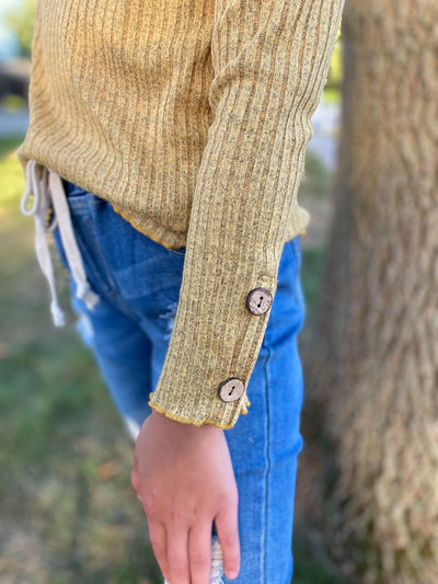 KATIE MUSTARD RIBBED LS BUTTON TOP