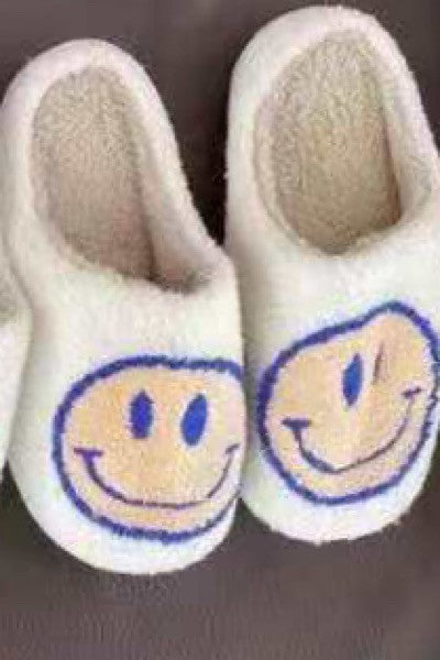 smiley face white/yellow slippers