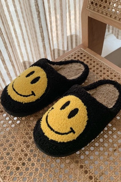 Happy face black slippers