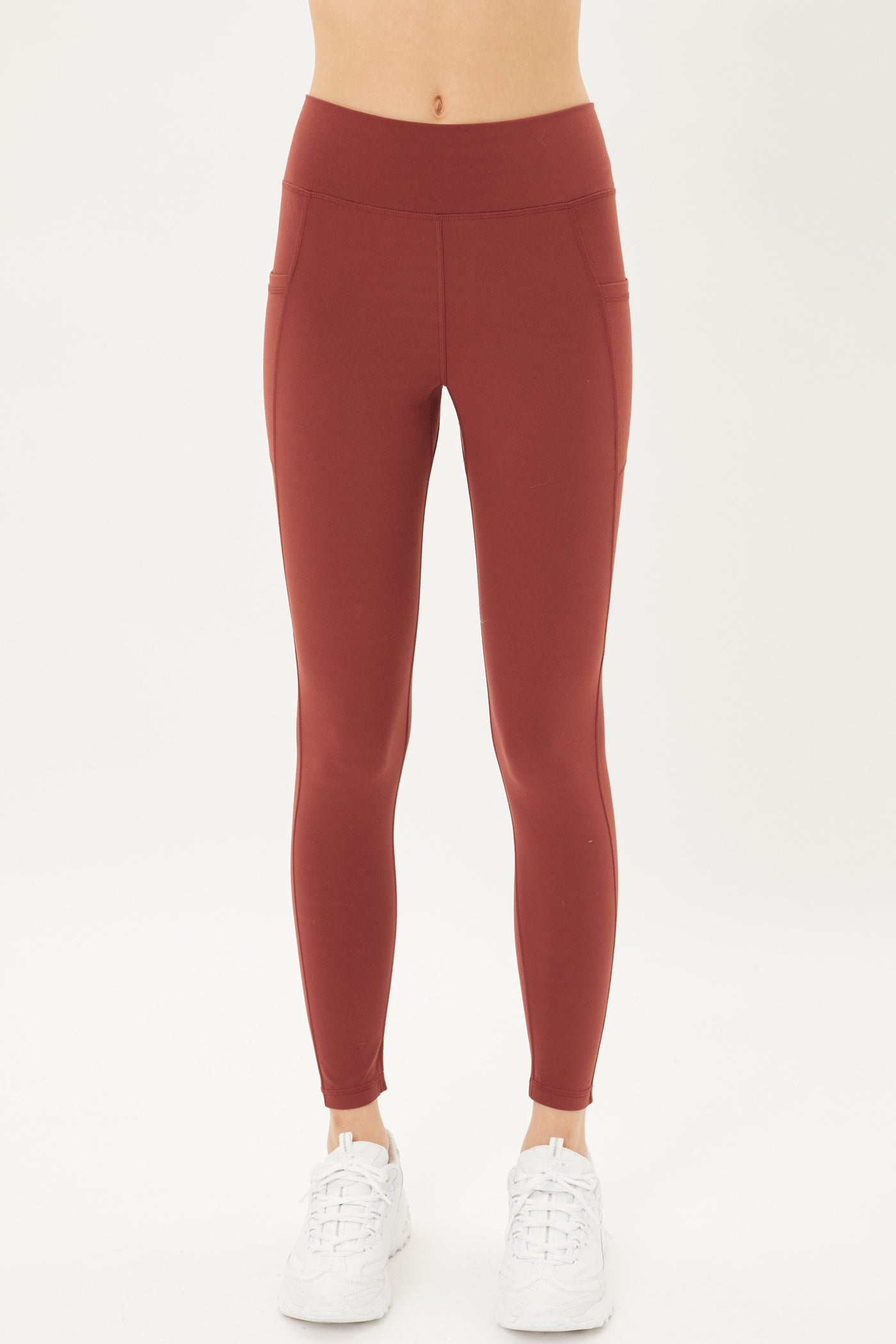 beetroot triangle pocket legging