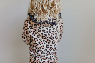 leopard ruffle hooded set