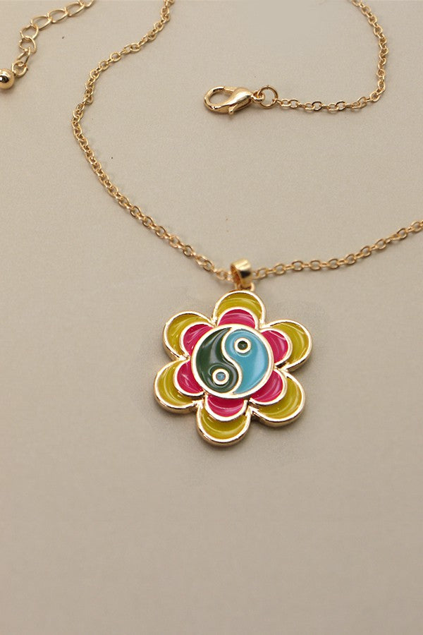totally groovy yin yang flower necklace