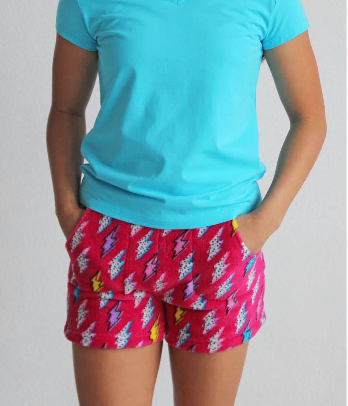 spotty weather fleece short