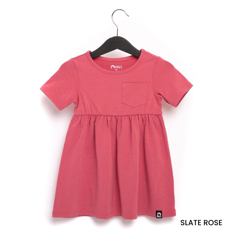 essentials short sleeve w/ chest pocket dress slate rose