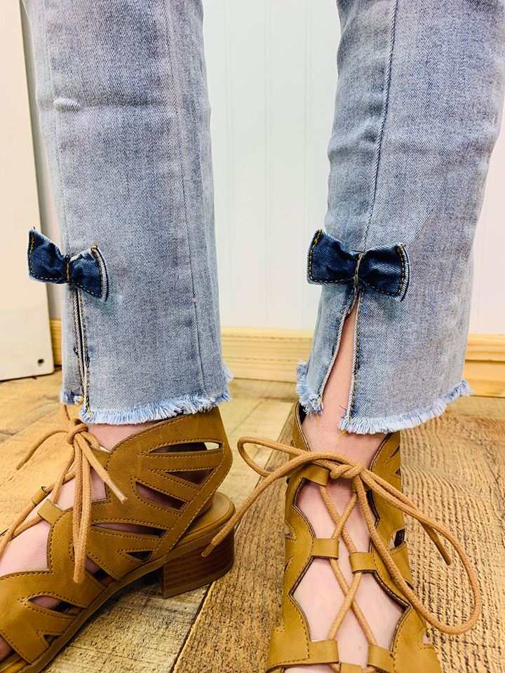 BAILEY BOWS ANKLE FLARE JEAN