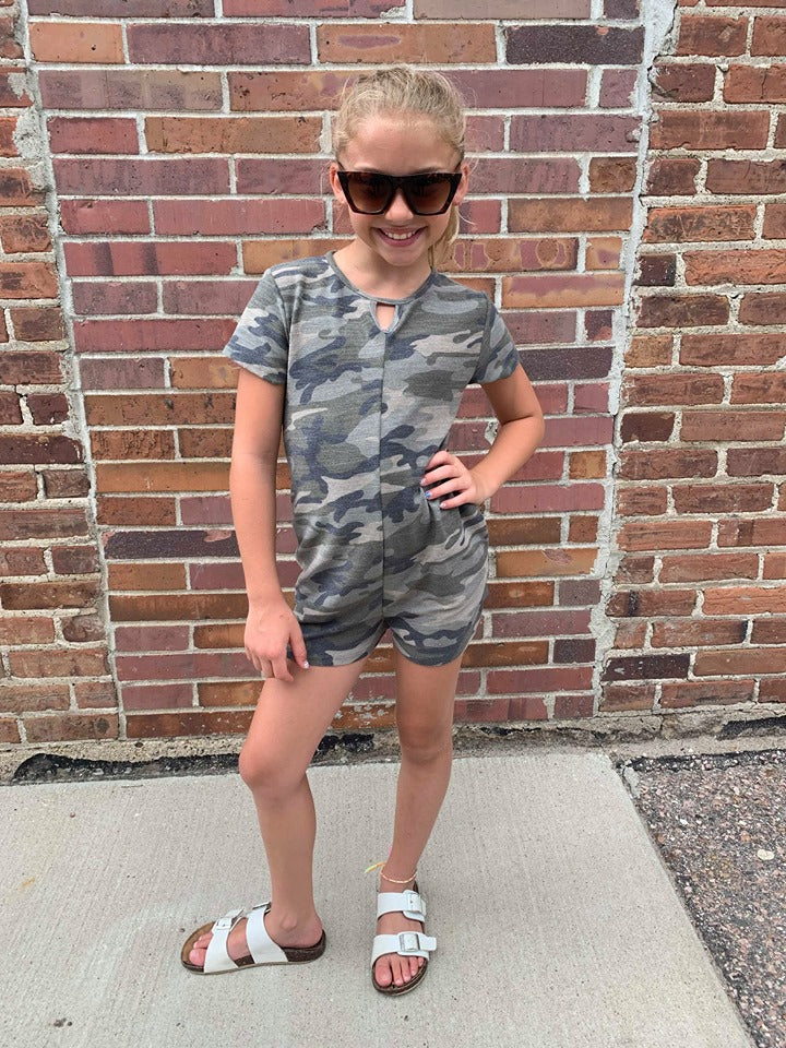 FRENCH TERRY CAMO SHORT ROMPER