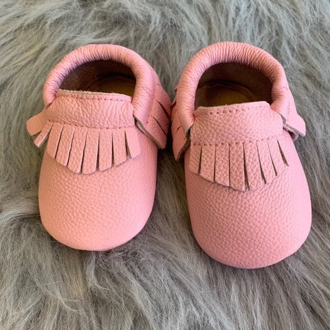 LIGHT PINK LEATHER MOCCASINS