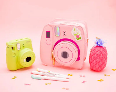 oh snap! pink camera bag