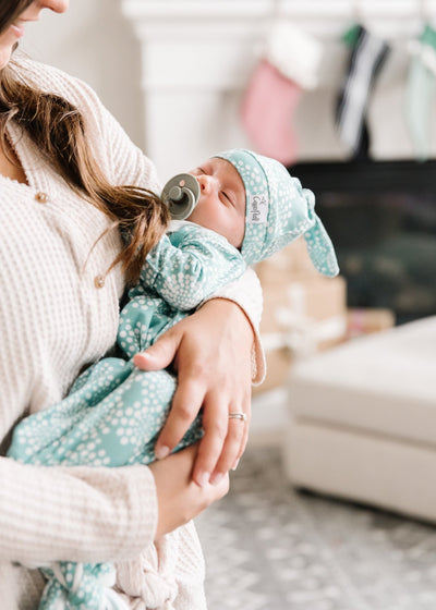 jane newborn knotted gown