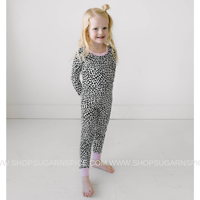 snow leopard 2 pc pajama set