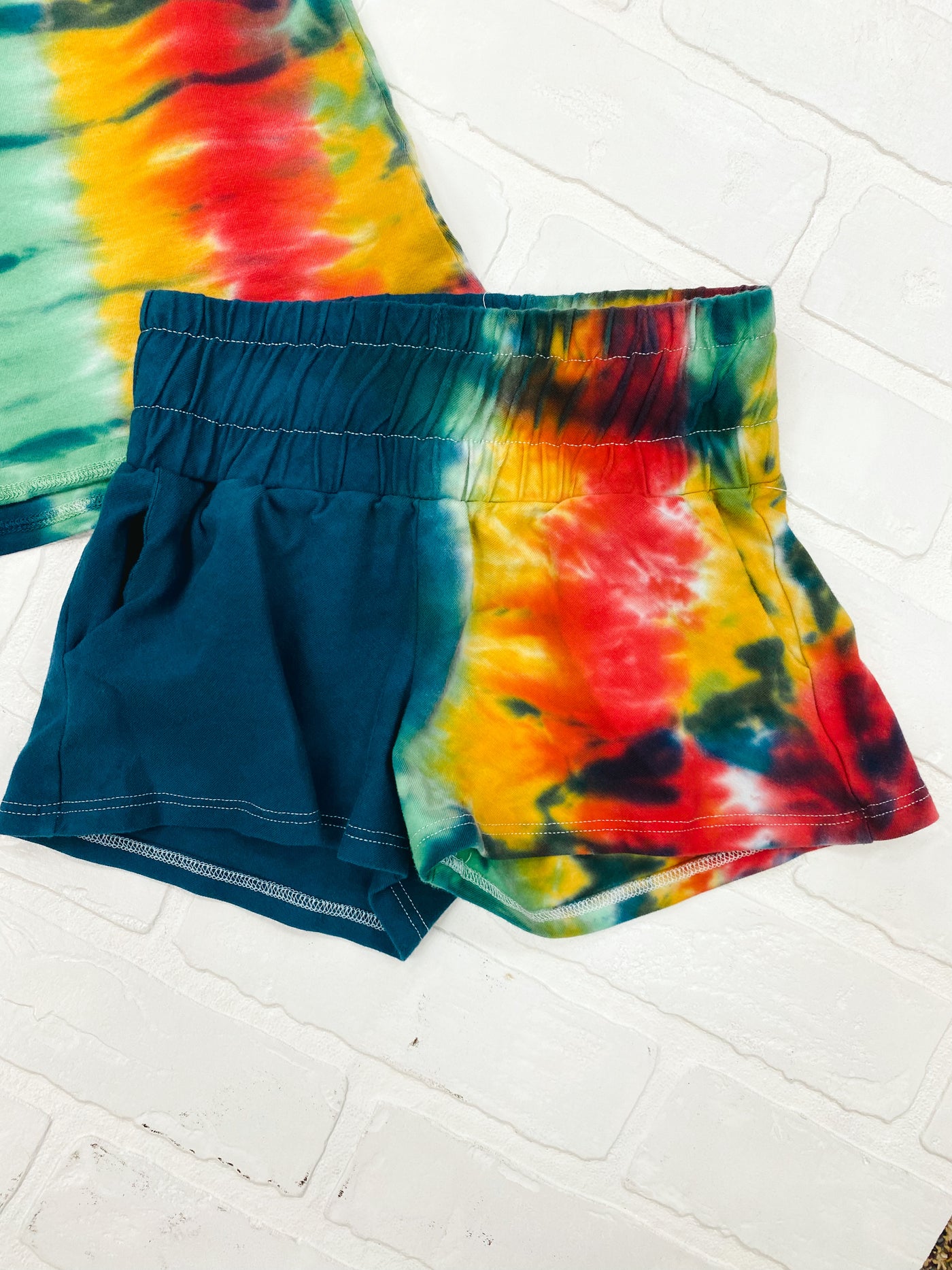 jamaican me crazy dolphin short