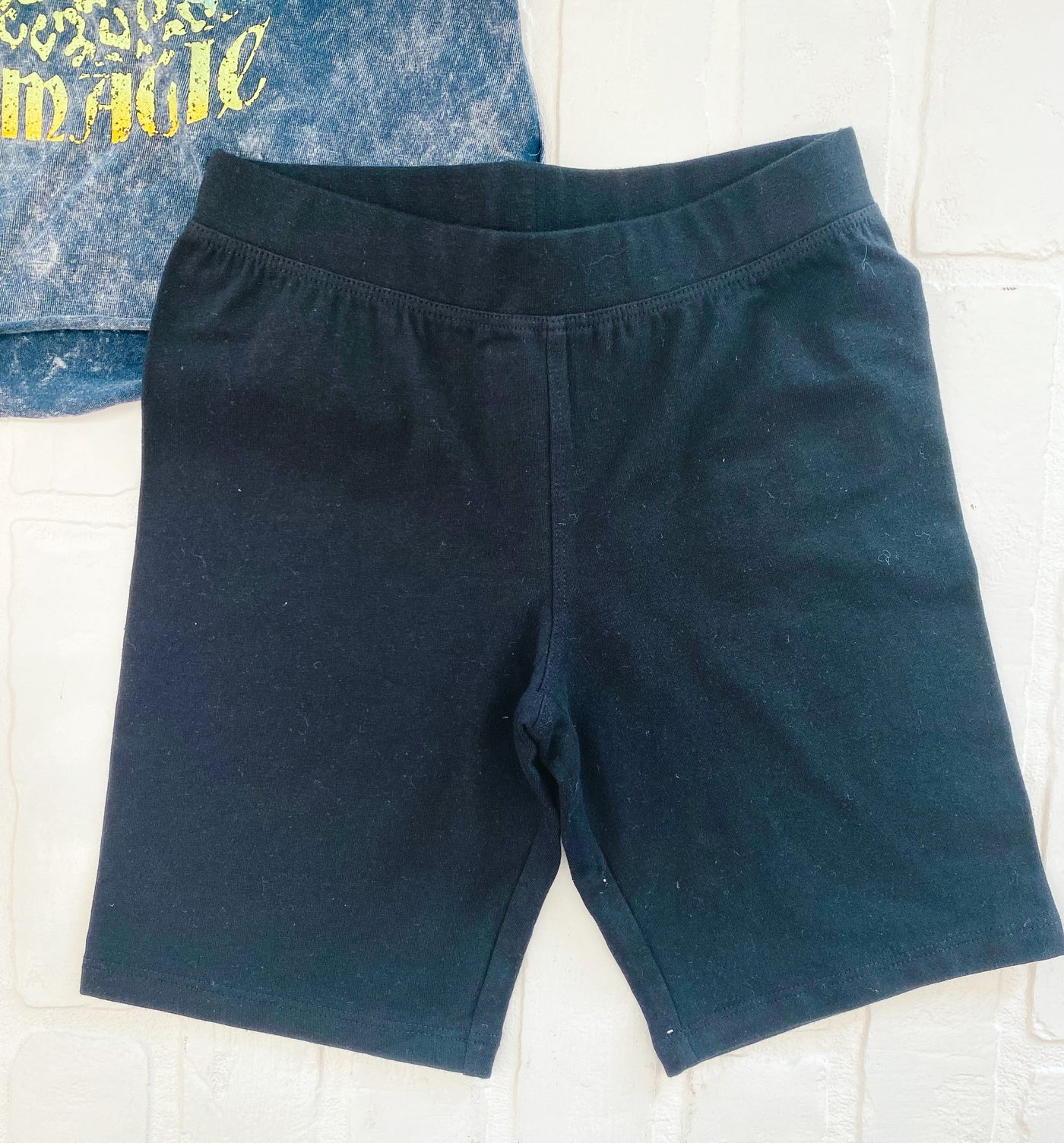 black bike short